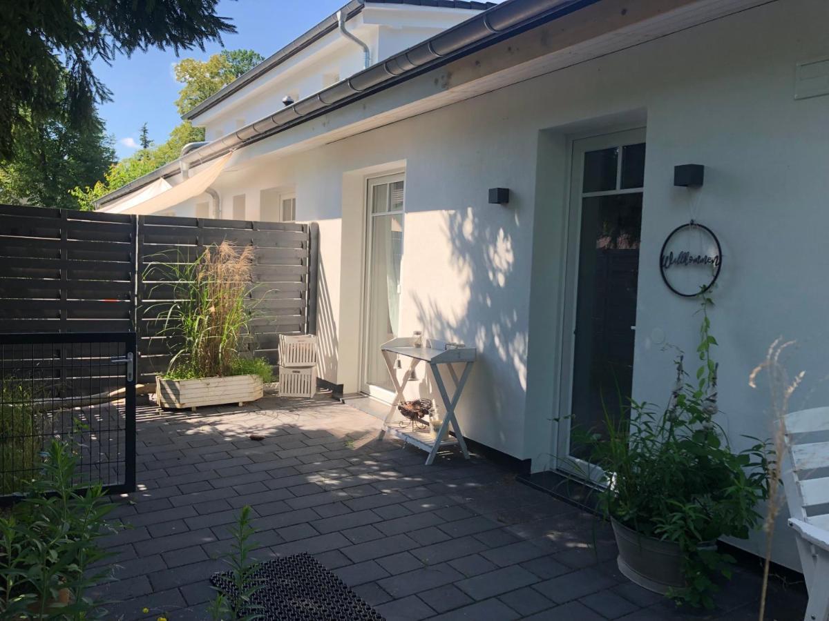 GartenLoft mit Outdoor Whirlpool und Garten Petershagen-Eggersdorf Exterior foto