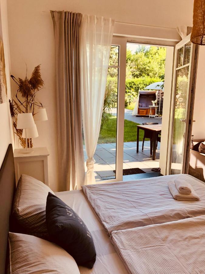 GartenLoft mit Outdoor Whirlpool und Garten Petershagen-Eggersdorf Exterior foto